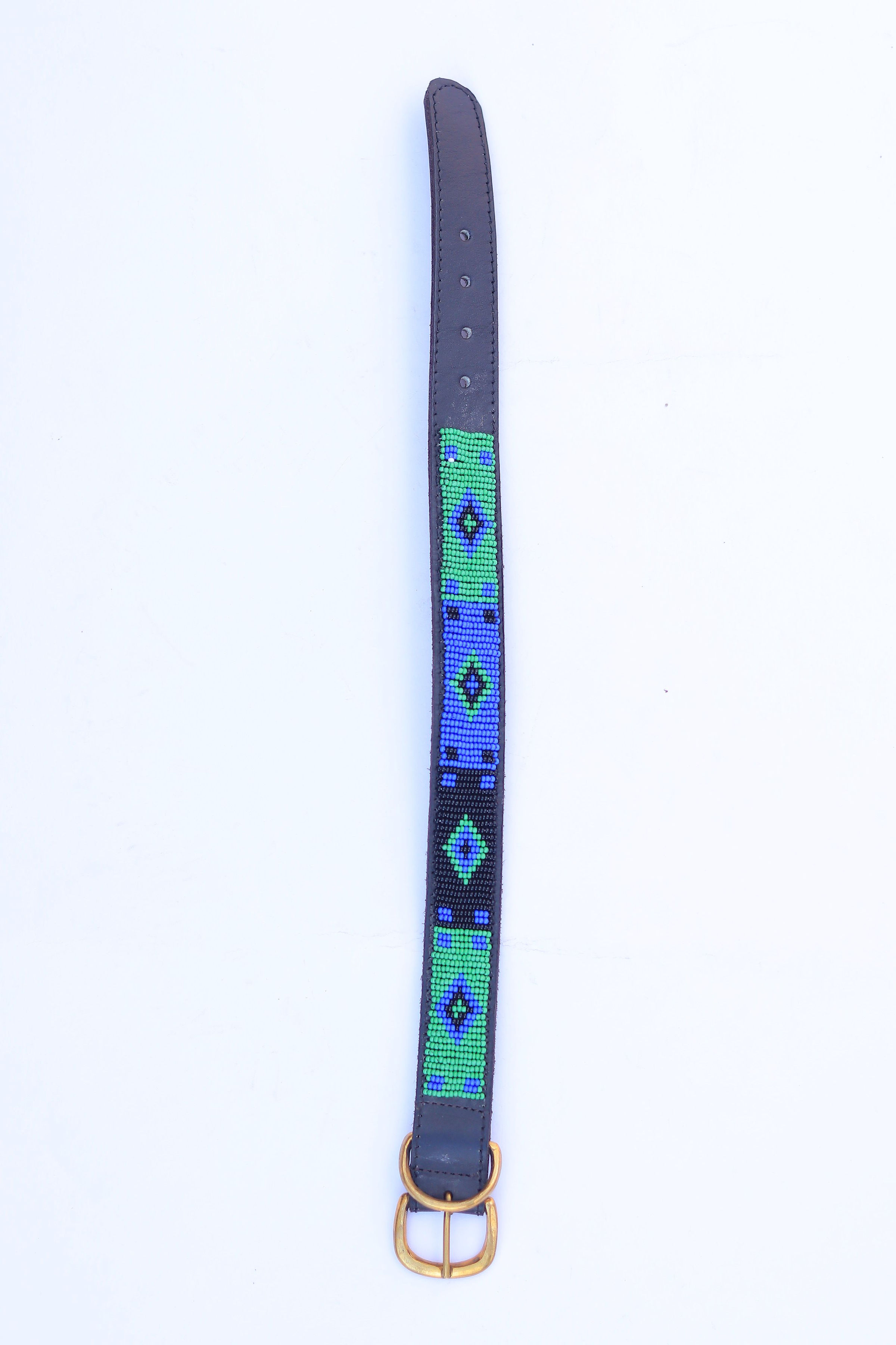 Beaded dog collar with green and blue diamond pattern